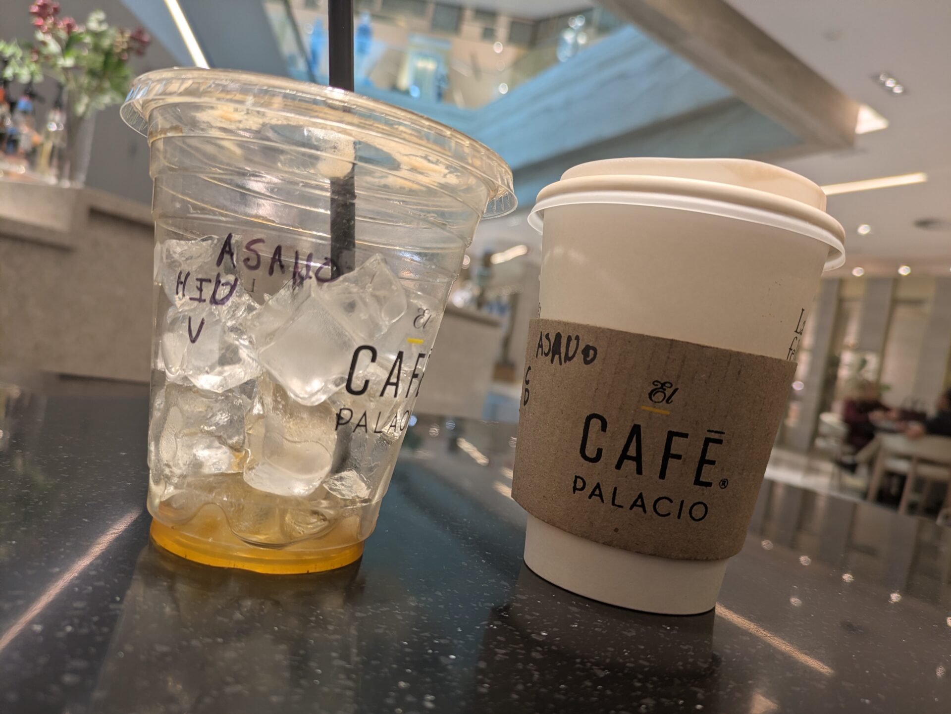 Palacio de Hierroのカフェ