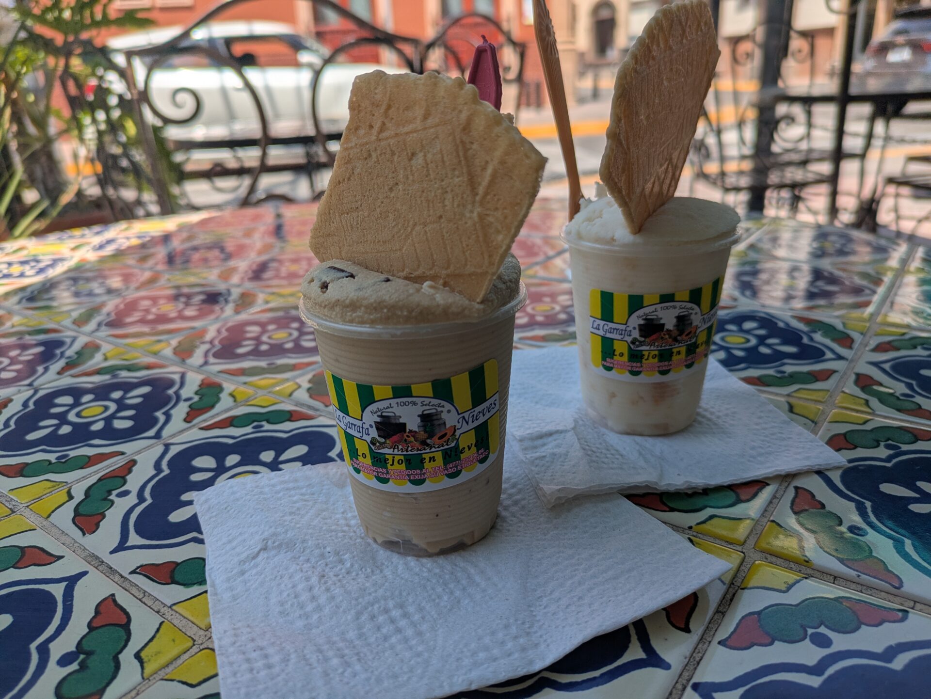 メキシコ・レオン市Templo Expiatorio横のアイス屋さん